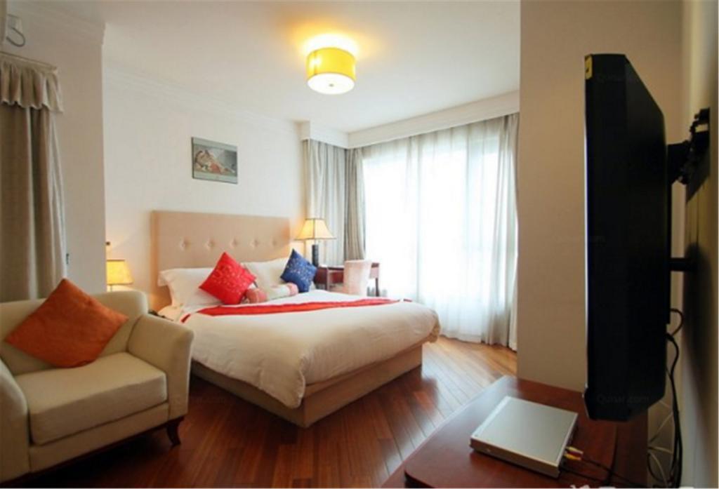 Acme Riverside Service Aparthotel 4*